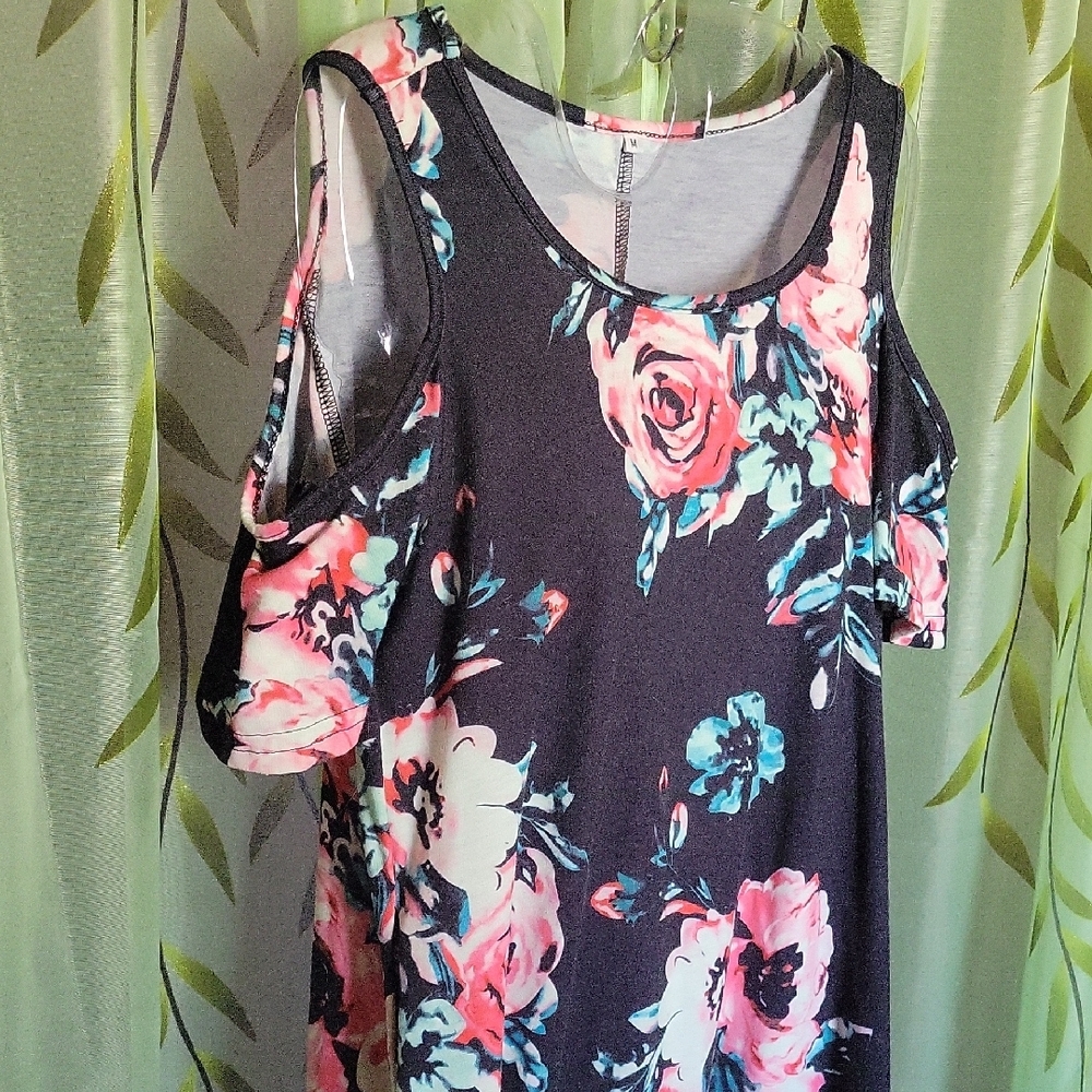 Floral cold shoulder Dress